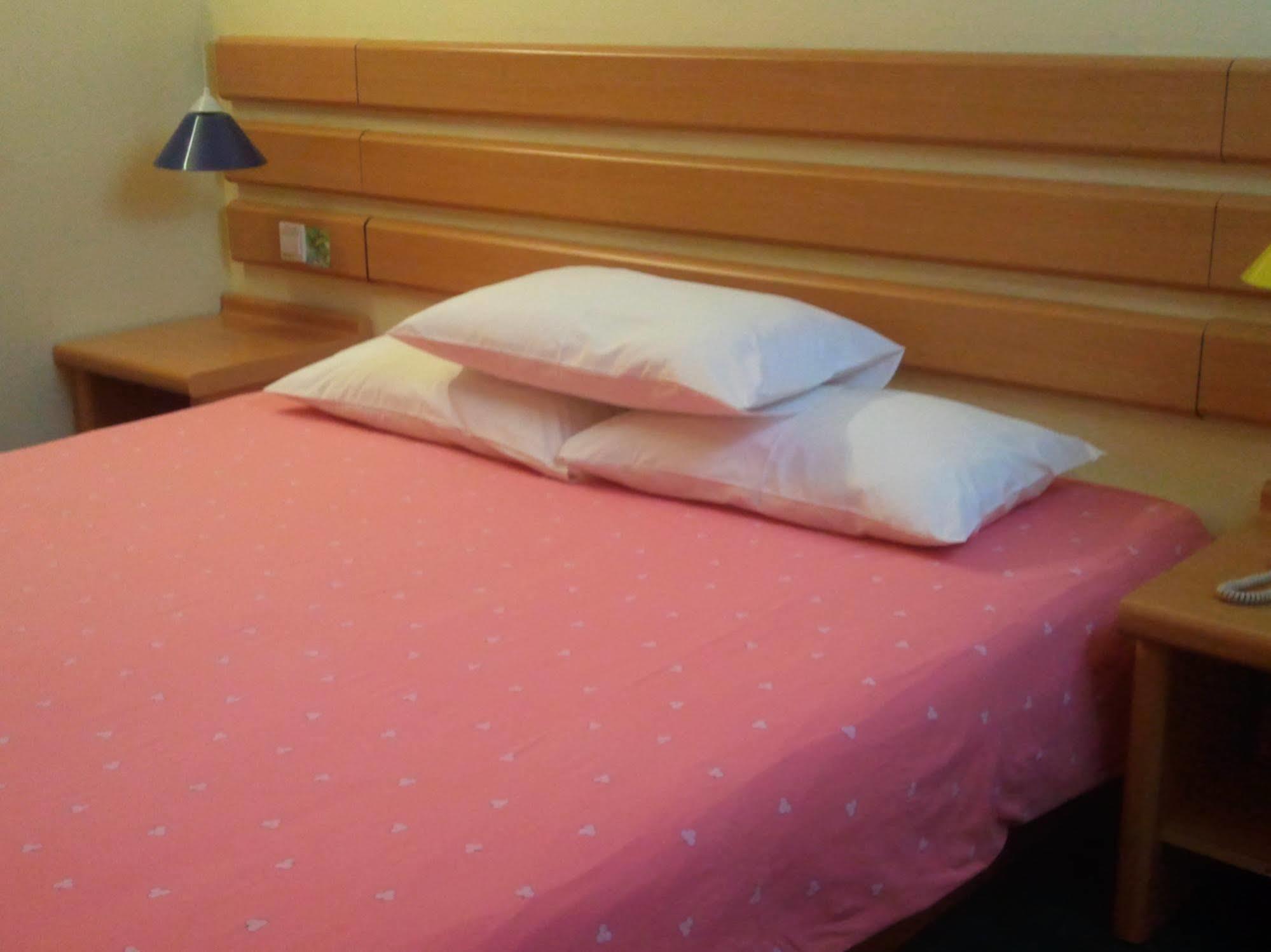 Home Inn Kanton Dış mekan fotoğraf