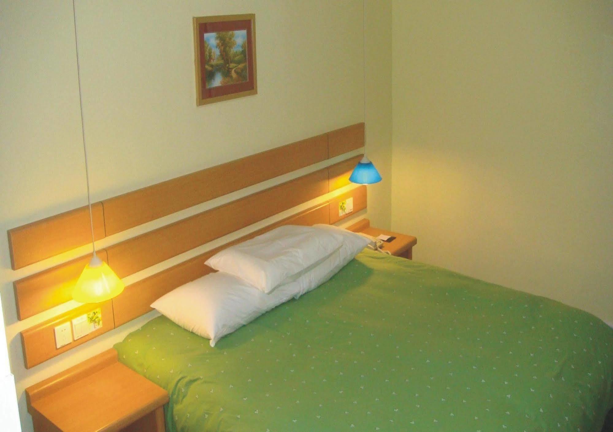Home Inn Kanton Dış mekan fotoğraf